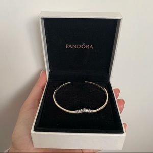 PANDORA Tiara Wishbone Bracelet Size 6.9